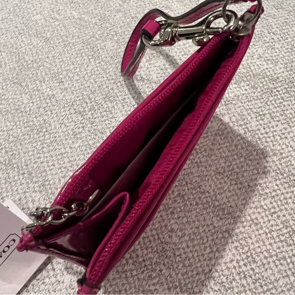 Coach SV/Magenta CC Wristlet Pink F48716 - Picture 5 of 14